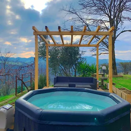 Il Giglio Con Vasca Idromassaggio E Sauna Predappio
